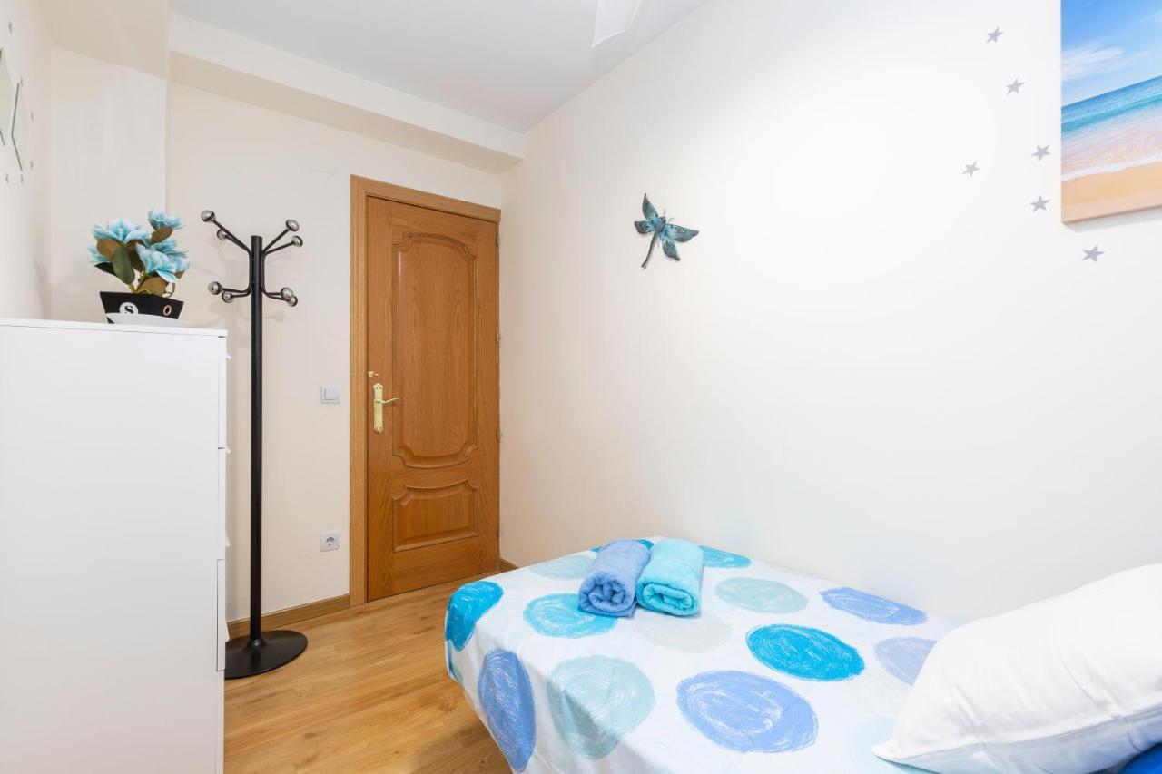 Apartamento Puente De Segovia Lägenhet Madrid Exteriör bild