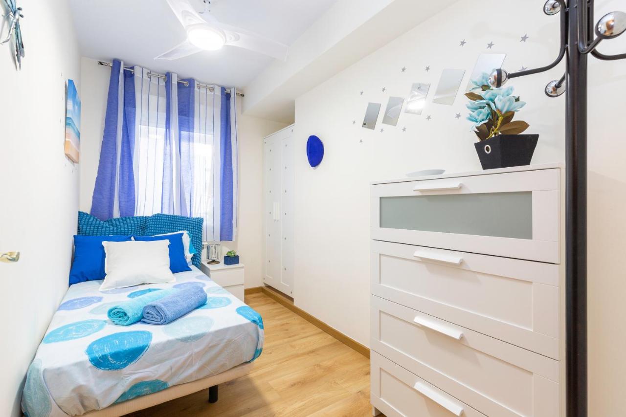 Apartamento Puente De Segovia Lägenhet Madrid Exteriör bild