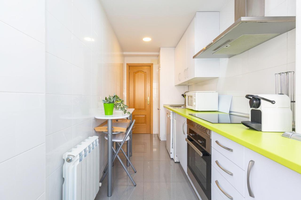 Apartamento Puente De Segovia Lägenhet Madrid Exteriör bild
