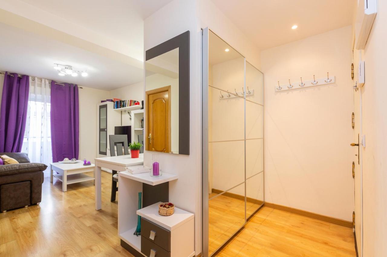 Apartamento Puente De Segovia Lägenhet Madrid Exteriör bild